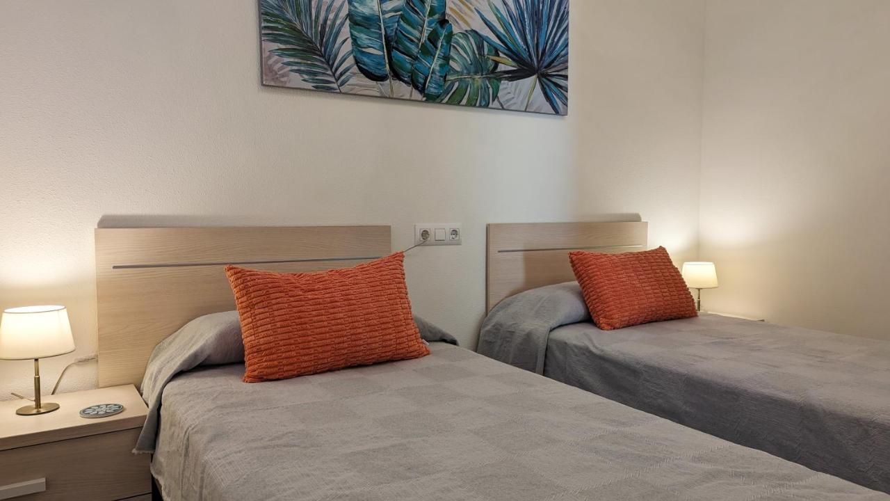 Romantic Beach Apartment Вильяхойоса Экстерьер фото